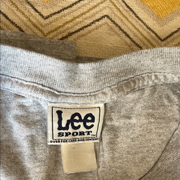 Super Bowl XXXVII 2003 Graphic T-Shirt - Picture 8 of 11